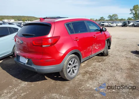 2015 Kia Sportage Lx z USA, uszkodzony, nr VIN KNDPB3AC3F7721075